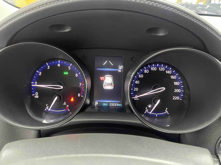 Фото 7 - Toyota Izoa