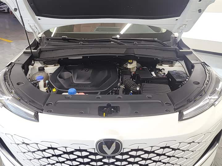 Фото 10 - Changan CS55 Plus