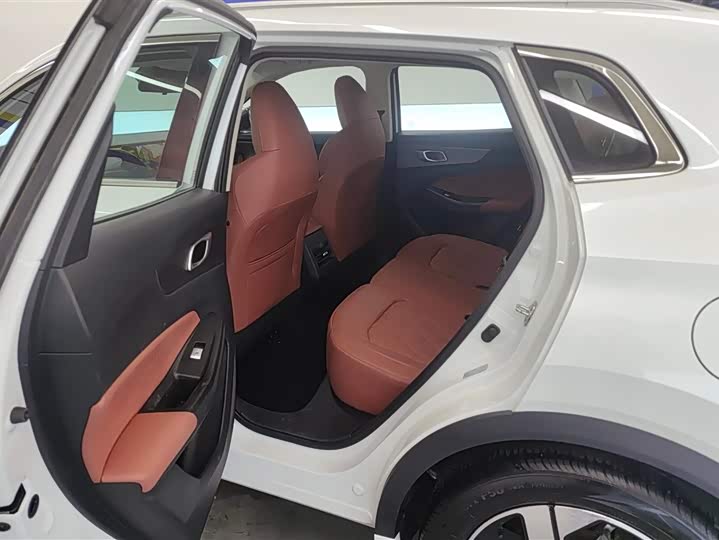 Фото 11 - Changan CS55 Plus