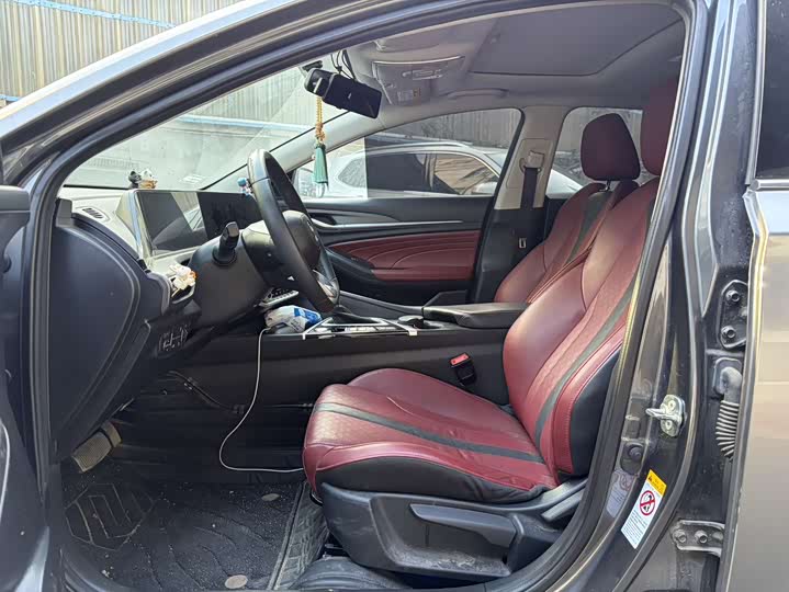 Фото 13 - Changan Eado Plus