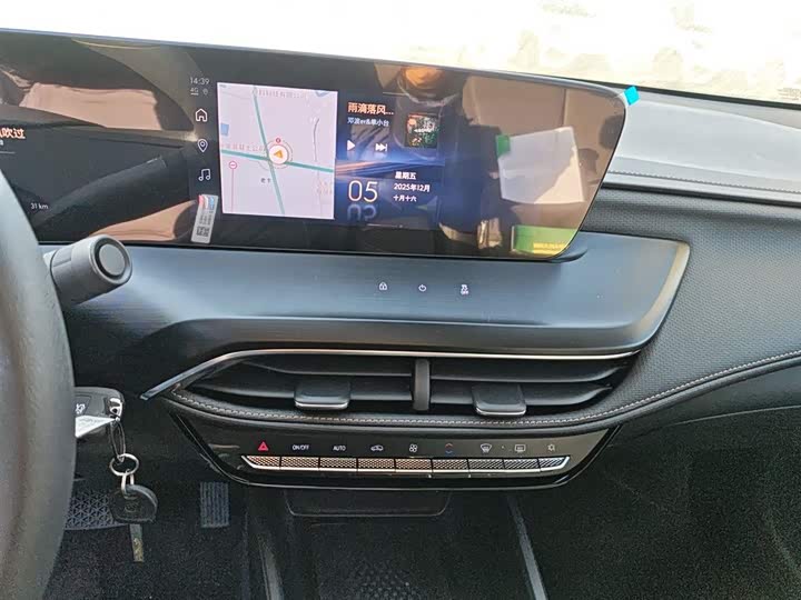 Фото 13 - Buick Verano