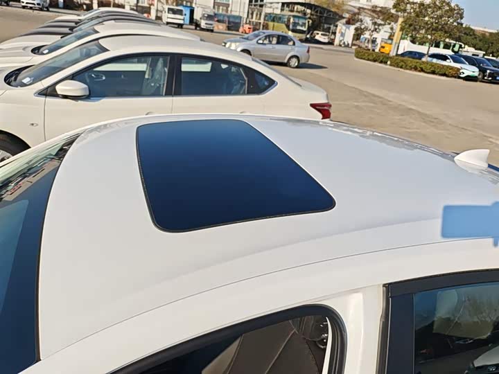 Фото 27 - Buick Verano