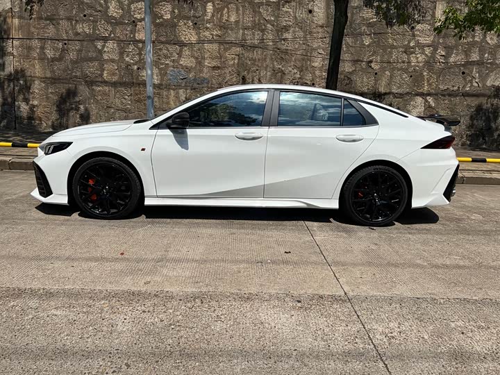 Фото 4 - GAC Trumpchi Empow R