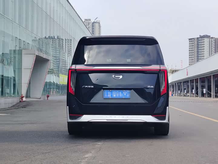 Фото 4 - GAC Trumpchi M8