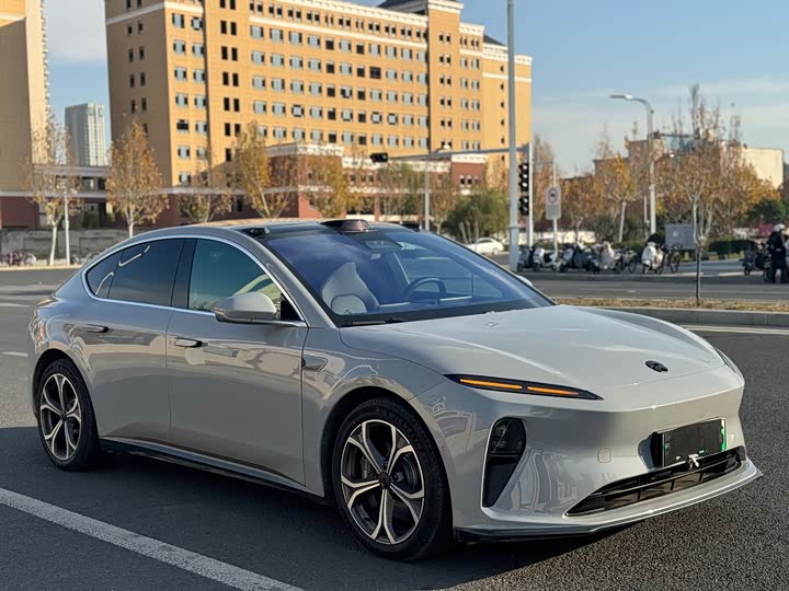 Фото 3 - Nio ET5