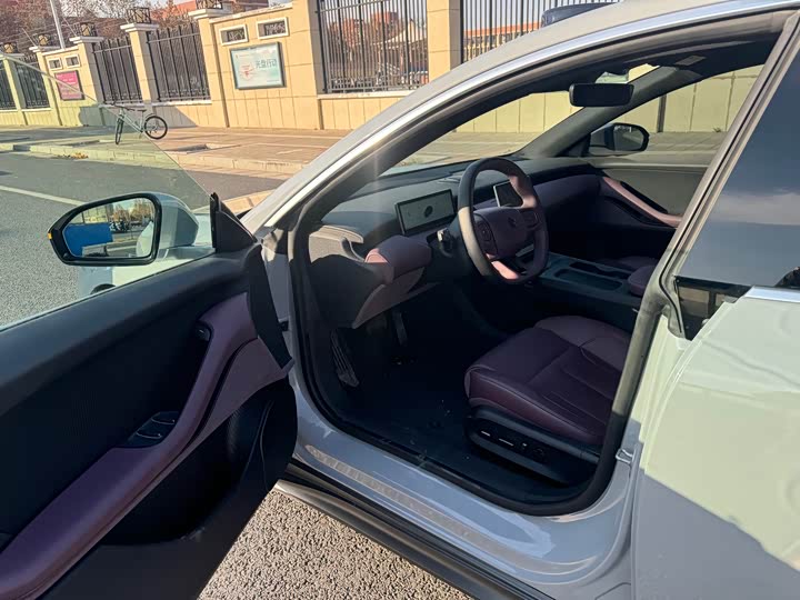 Фото 7 - Nio ET5