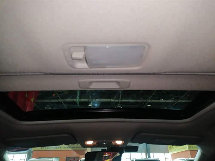 Фото 18 - Nissan Sylphy