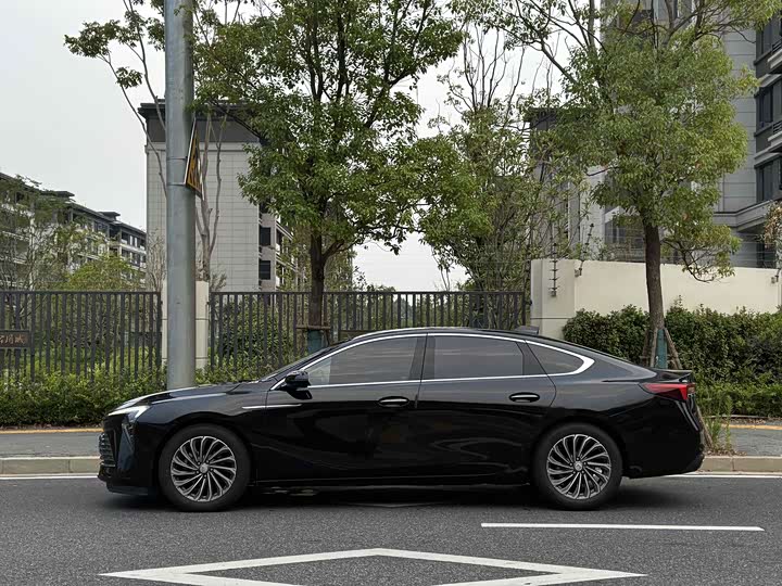 Фото 3 - Buick LaCrosse