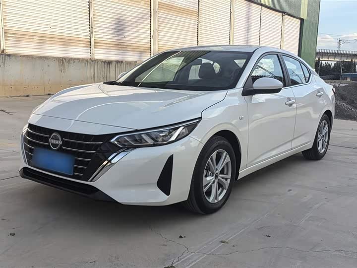 Фото 1 - Nissan Sylphy