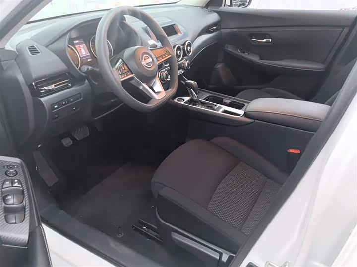 Фото 12 - Nissan Sylphy