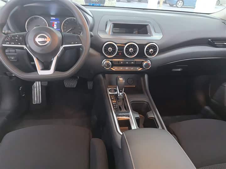 Фото 7 - Nissan Sylphy