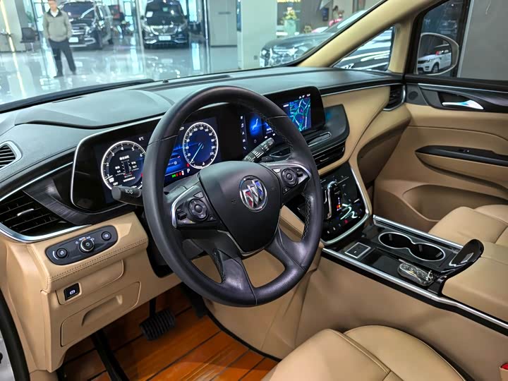 Фото 5 - Buick GL8 ES