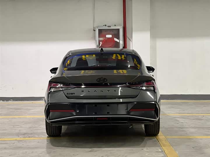 Фото 6 - Hyundai Elantra N line