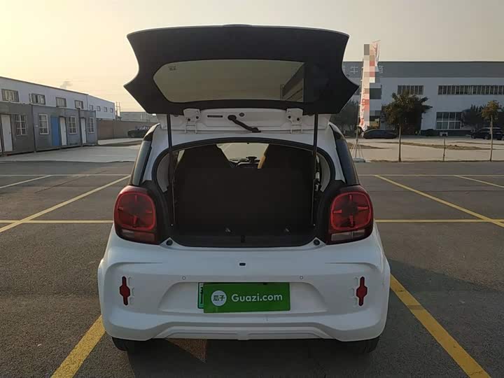 Фото 19 - Roewe Clever