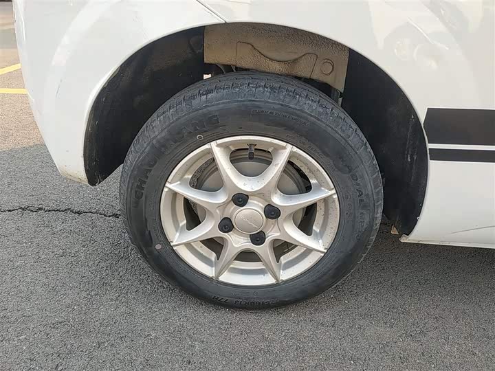 Фото 26 - Roewe Clever