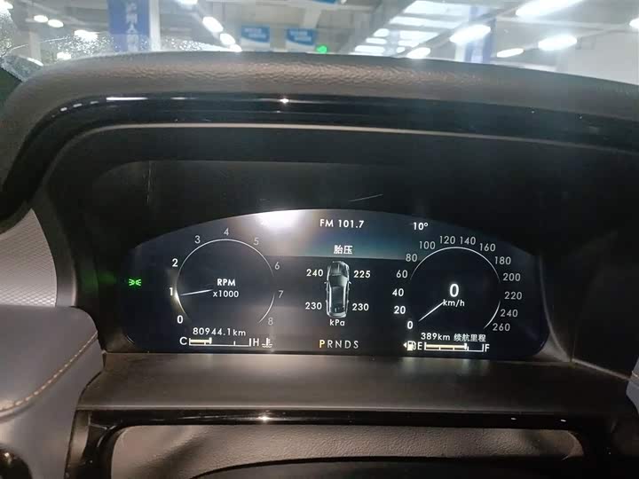 Фото 12 - Lincoln Nautilus