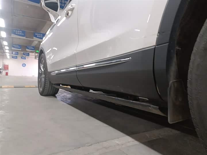 Фото 22 - Lincoln Nautilus