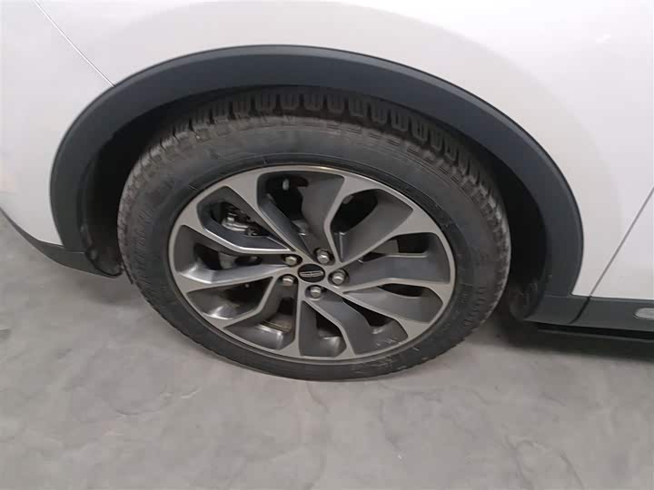 Фото 23 - Lincoln Nautilus