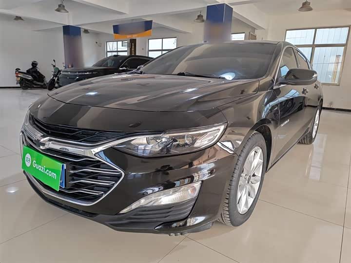 Фото 2 - Chevrolet Malibu XL