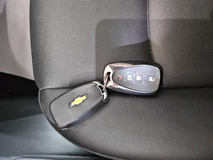 Фото 9 - Chevrolet Malibu XL