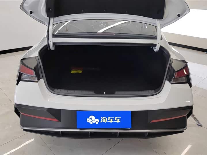 Фото 4 - Hyundai Elantra N line