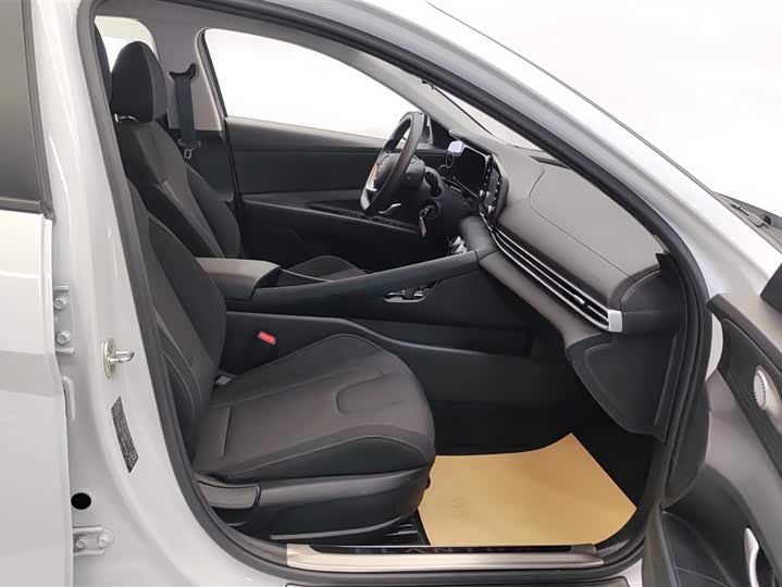 Фото 8 - Hyundai Elantra N line