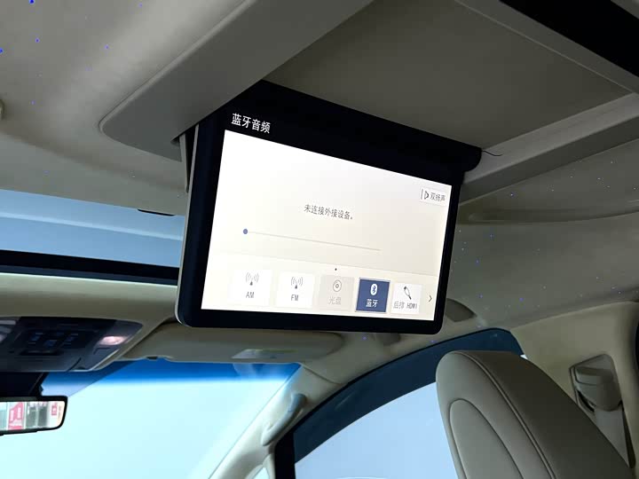 Фото 31 - Toyota Alphard