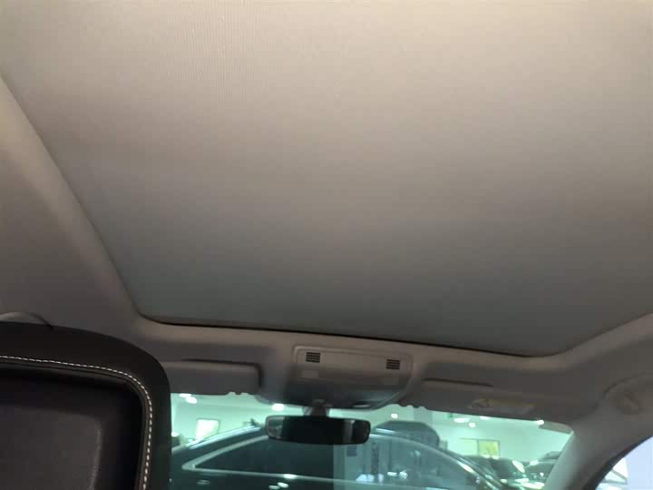 Фото 18 - Volkswagen Magotan