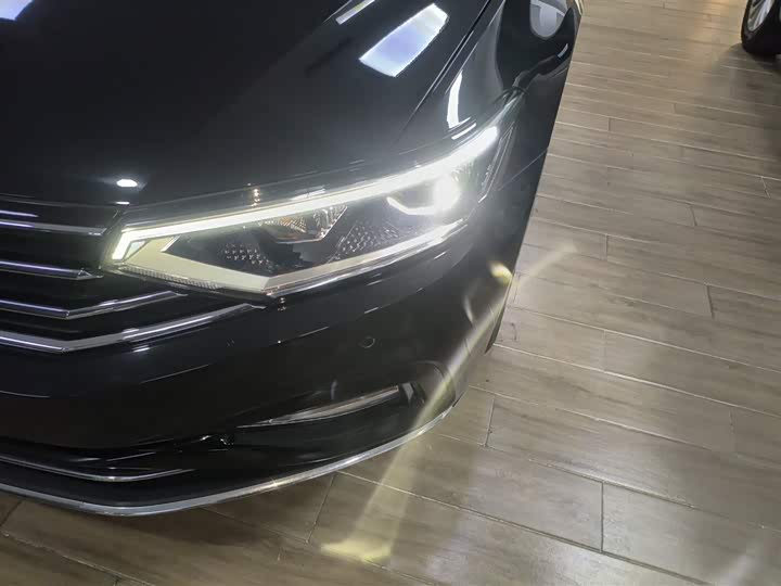 Фото 24 - Volkswagen Magotan