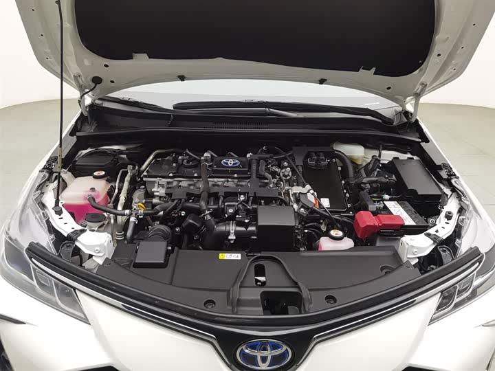 Фото 6 - Toyota Corolla