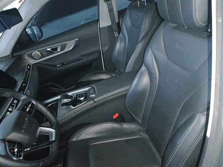 Фото 15 - Chery Tiggo 8 Plus