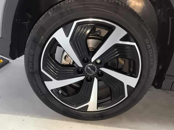 Фото 26 - BYD Sea Lion 05 DM-i Hybrid