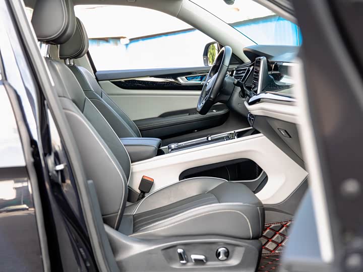 Фото 11 - Volkswagen Teramont Pro