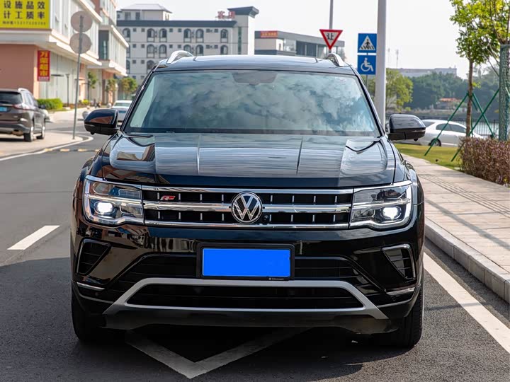 Фото 2 - Volkswagen Teramont Pro