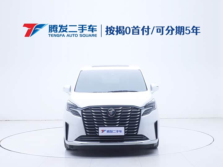 Фото 2 - Buick GL8 ES