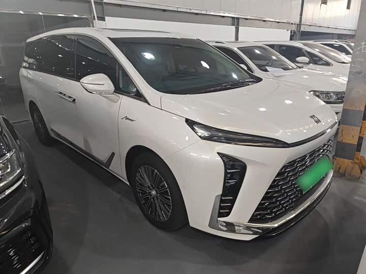 Фото 4 - Buick GL8 Hybrid