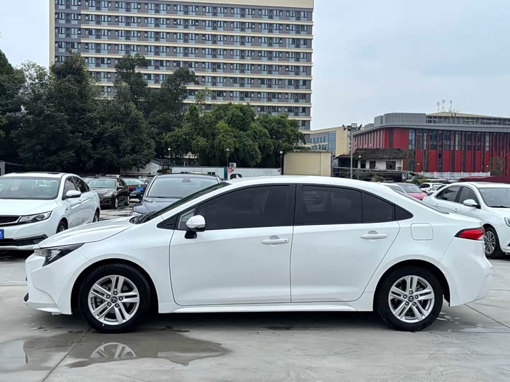 Фото 6 - Toyota Levin