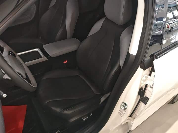 Фото 15 - Dongfeng Nammi 01