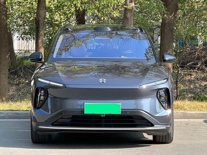 Фото 3 - Nio ES6