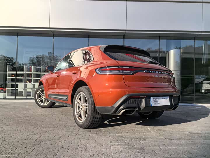 Фото 13 - Porsche Macan