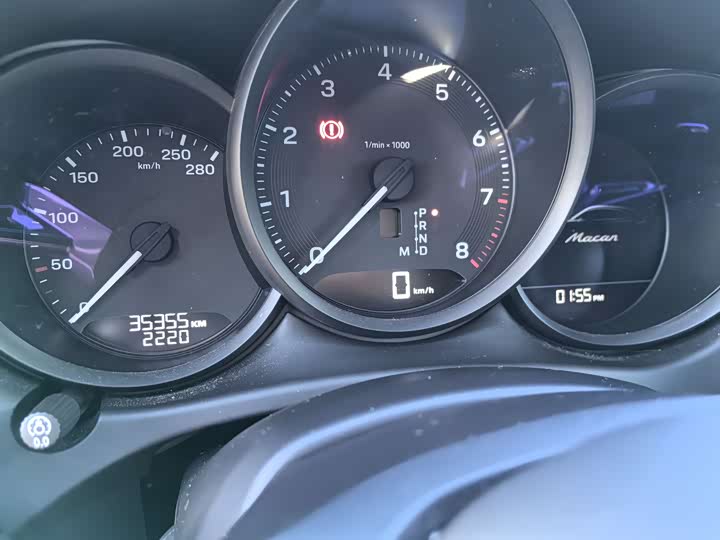 Фото 16 - Porsche Macan