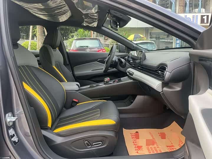 Фото 6 - GAC Trumpchi Empow R