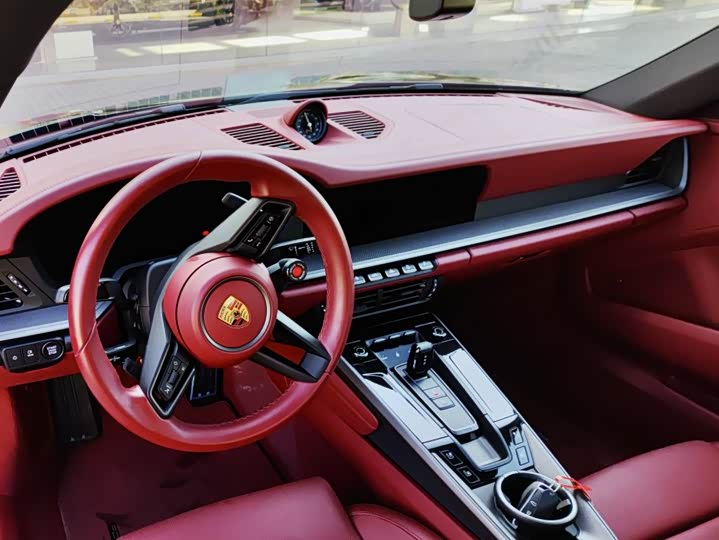 Фото 6 - Porsche 911