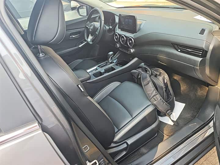 Фото 25 - Nissan Sylphy