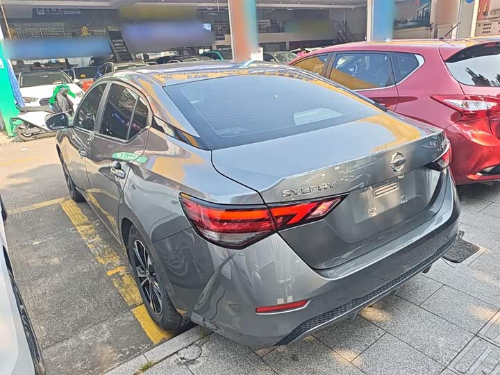 Фото 5 - Nissan Sylphy