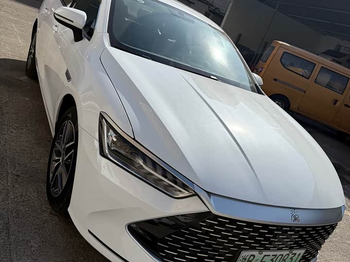 Фото 3 - BYD Qin Plus