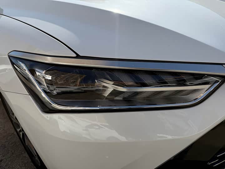 Фото 9 - BYD Qin Plus