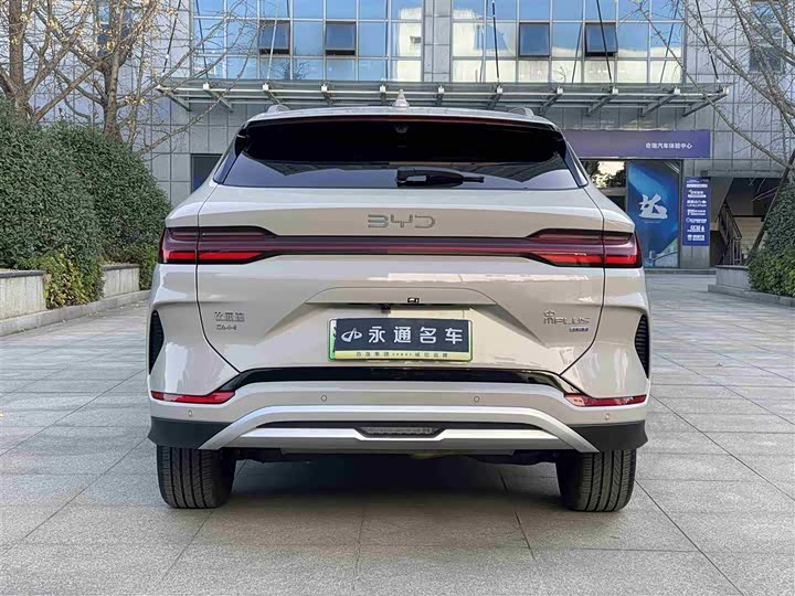 Фото 15 - BYD Song Plus Hybrid/EV