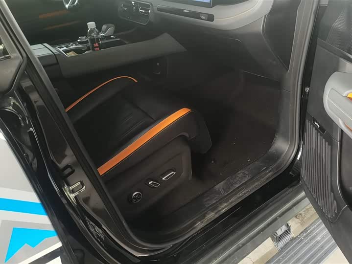 Фото 8 - BAIC Beijing BJ40 Hybrid