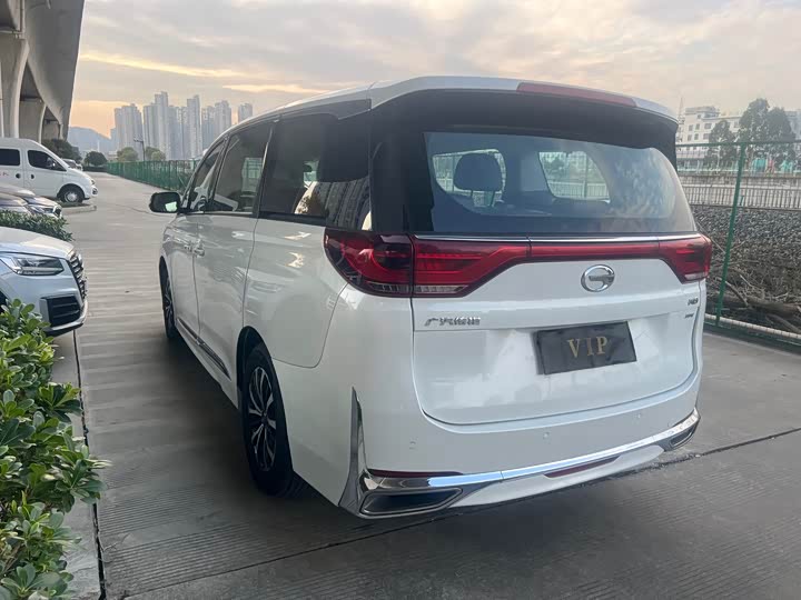 Фото 10 - GAC Trumpchi M8